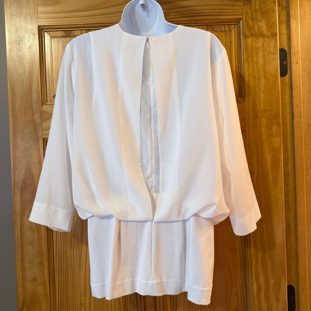 CAbi 5349 Indulge Blouse White Draped Blouse with stretch waist sz medium - Picture 6 of 11